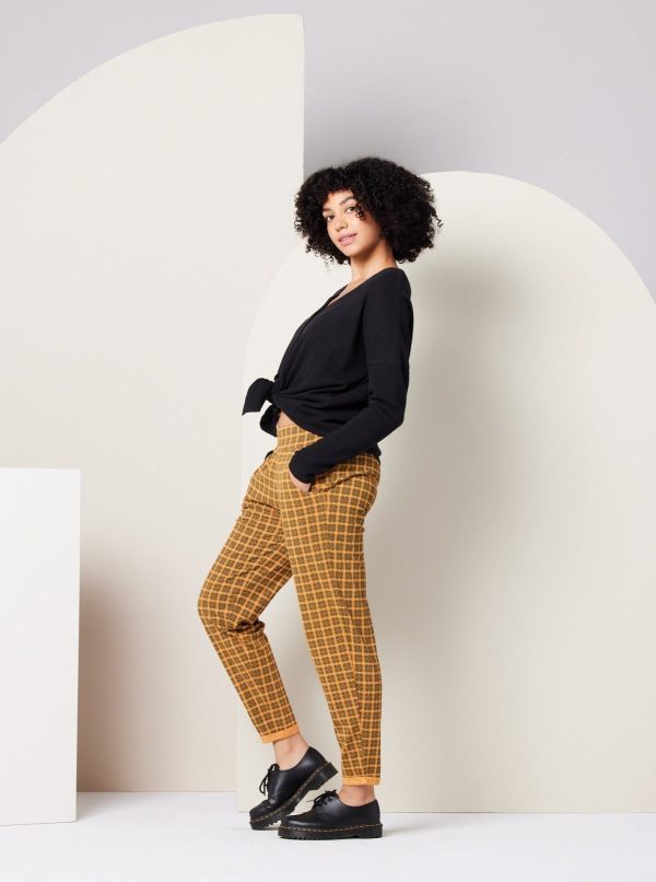 Mabel Top - Black - Image 4